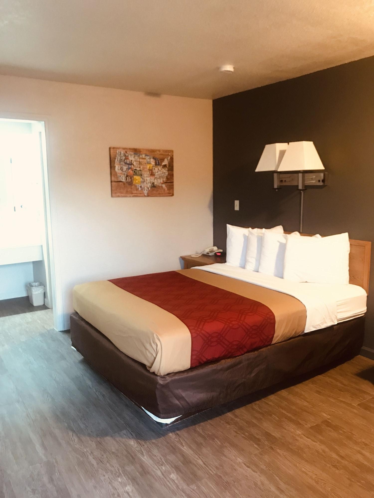 לורנס Econo Lodge University מראה חיצוני תמונה
